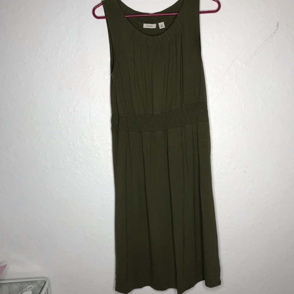 Green dress